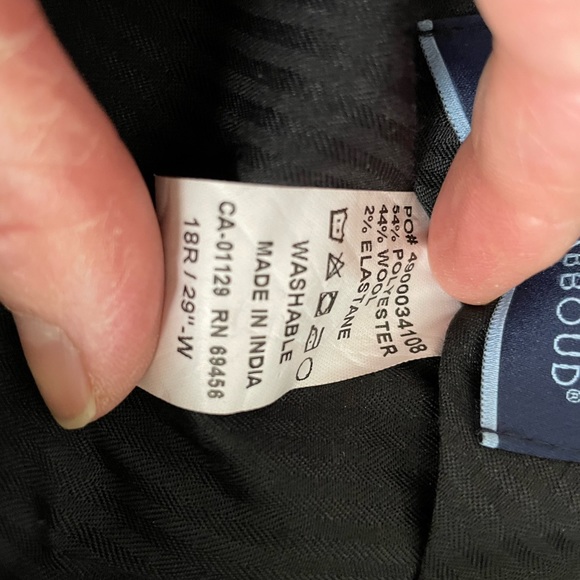 Boys Joseph Abboud size 16 grey wool suit in excellent used condition! - Picture 5 of 5